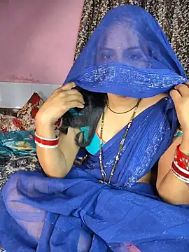 Shivani Mumbai85 online show from November 12, 2025, 5:24 pm