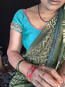 Shivani Mumbai85 online show from February 6, 2026, 5:27 pm