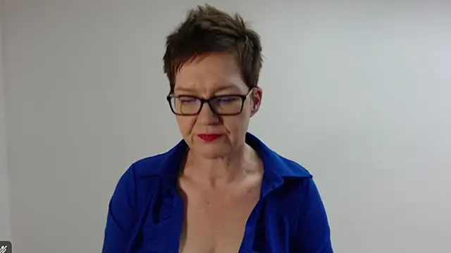 Sofie69Velvet online show from February 12, 2026, 3:18 pm