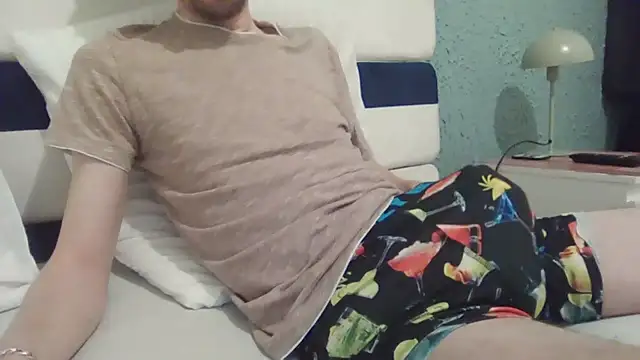 Snapshot of passif520 chatting on February 23, 2026, 7:39 am passif520 online show from February 23, 2026, 7:39 am