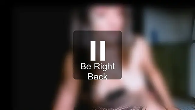 Snapshot of Layla-Lana chatting on February 22, 2025, 3:58 pm Layla-Lana online show from February 22, 2025, 3:58 pm