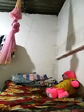 Snapshot of Cute_boleh chatting on February 19, 2025, 4:33 pm Cute boleh online show from February 19, 2025, 4:33 pm