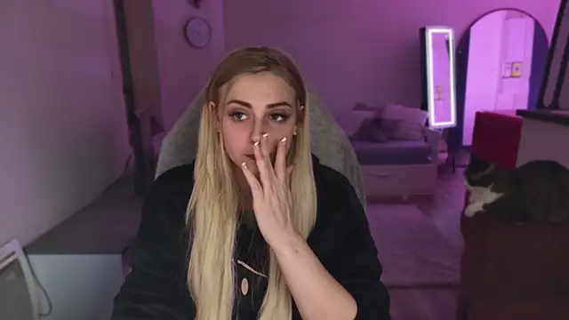 ce leste   online show from February 1, 2025, 9:29 pm