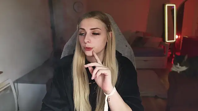 ce leste   online show from February 7, 2025, 5:07 pm