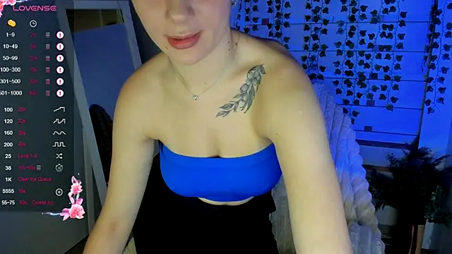 Bella XO online show from September 20, 2025, 6:36 am