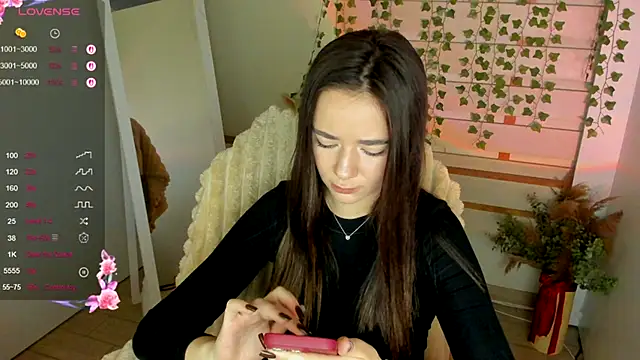 Bella XO online show from September 25, 2025, 6:50 am