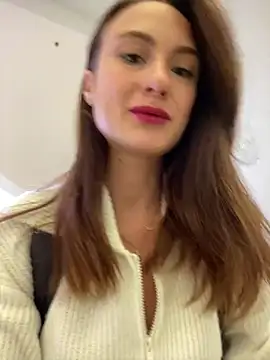 Dina Tease online show from December 5, 2024, 9:17 am