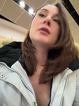 Dina Tease online show from January 14, 2026, 2:01 pm