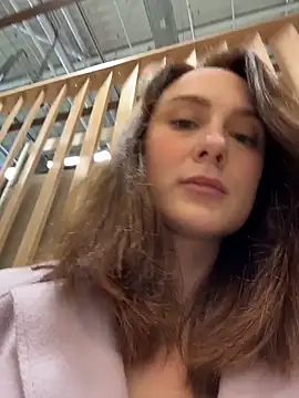 Dina Tease online show from March 18, 2026, 11:02 am