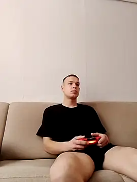 Snapshot of pretty_roman chatting on February 4, 2025, 10:00 am pretty roman online show from February 4, 2025, 10:00 am