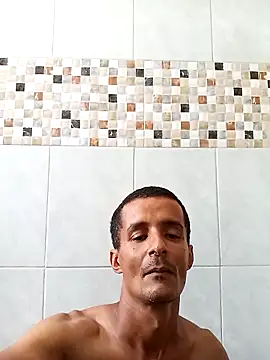 morenogato100 online show from December 21, 2025, 3:08 pm