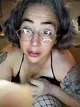 GraceHenderson online show from January 15, 2025, 9:51 pm