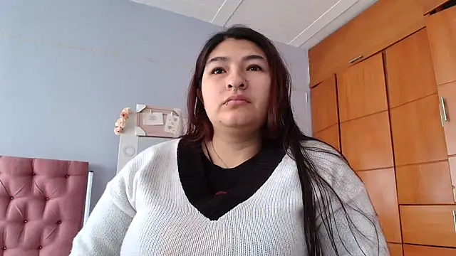  69HONRY online show from December 24, 2024, 1:06 pm