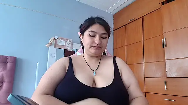  69HONRY online show from February 2, 2025, 4:32 pm