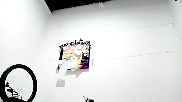 PetiteIvoryQueen19 online show from September 29, 2025, 5:45 am