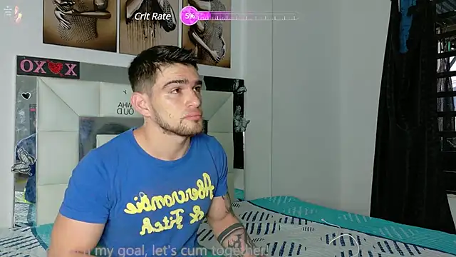 Snapshot of Sexy_Alejandro_ chatting on January 8, 2025, 11:10 am Sexy Alejandro online show from January 8, 2025, 11:10 am