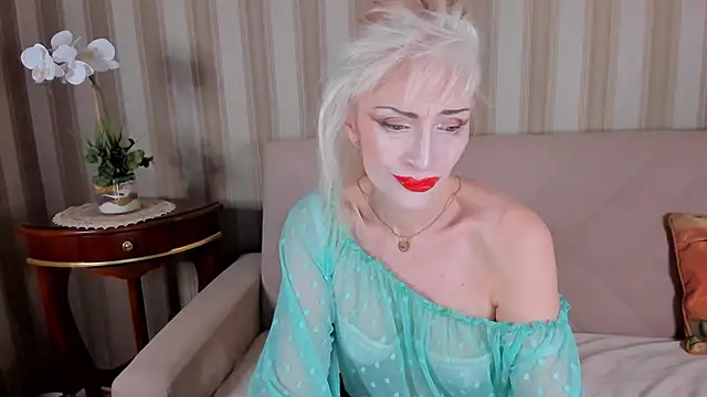 Rita Farel online show from February 6, 2025, 2:44 am