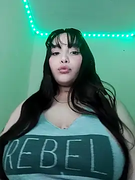 jacksyangeel2 online show from February 19, 2026, 5:03 am