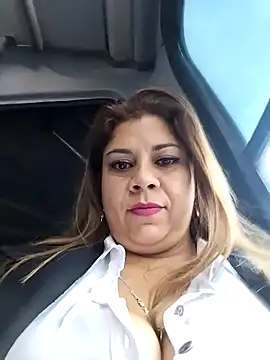 Laura-Hernandez online show from February 19, 2025, 10:53 pm