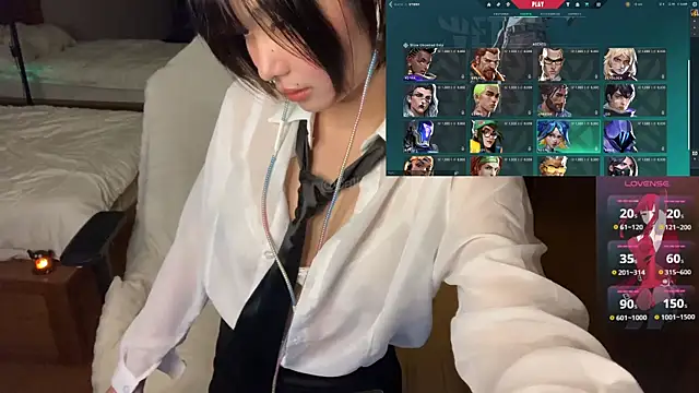 JayJaylov online show from October 22, 2025, 6:40 pm