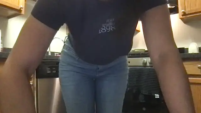 bigb00tyjudyyX online show from October 30, 2025, 1:34 pm