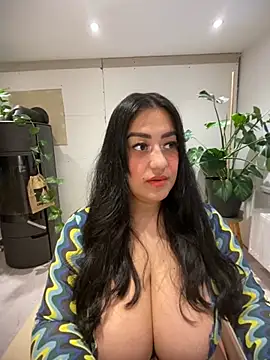 Snapshot of Alma- chatting on October 26, 2025, 1:17 pm Alma- online show from October 26, 2025, 1:17 pm