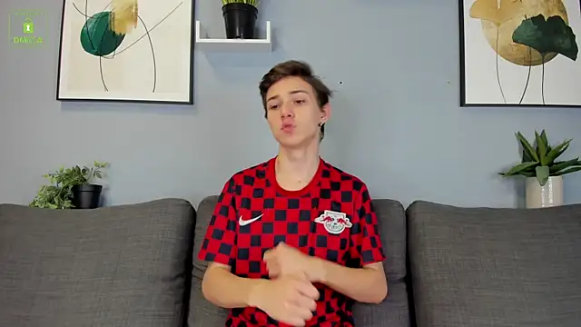 Viego Pattel online show from November 14, 2025, 5:22 pm