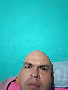 Snapshot of Camilo-31RI chatting on February 9, 2026, 11:14 am Camilo-31RI online show from February 9, 2026, 11:14 am