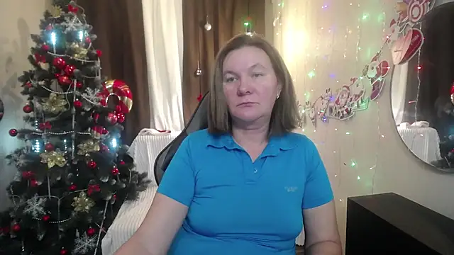 Snapshot of HolyMilfa chatting on December 18, 2024, 5:00 pm HolyMilfa online show from December 18, 2024, 5:00 pm