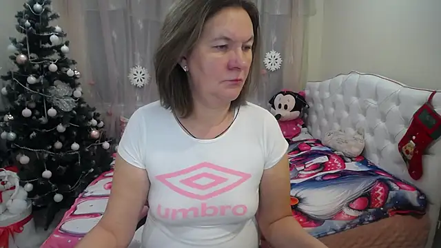 Snapshot of HolyMilfa chatting on December 19, 2024, 7:18 am HolyMilfa online show from December 19, 2024, 7:18 am