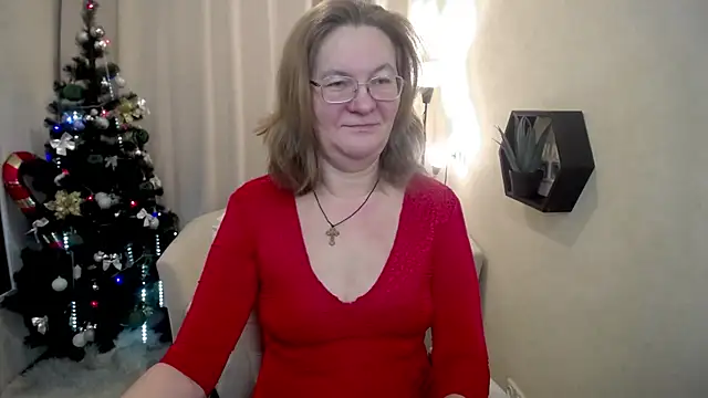 Snapshot of HolyMilfa chatting on January 13, 2026, 7:35 am HolyMilfa online show from January 13, 2026, 7:35 am