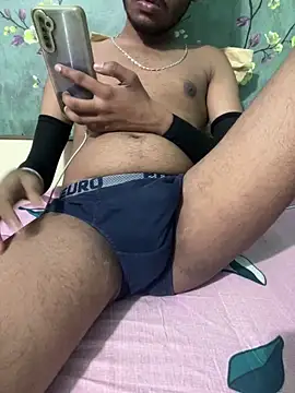 coco boy12 online show from February 13, 2026, 4:47 pm