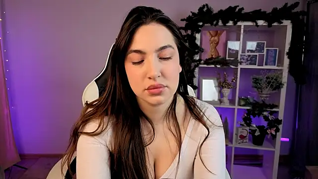 MelissaLovvv online show from December 17, 2025, 6:08 am