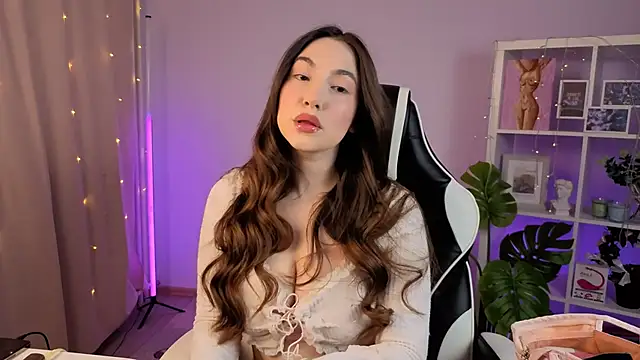 MelissaLovvv online show from February 15, 2026, 6:43 am