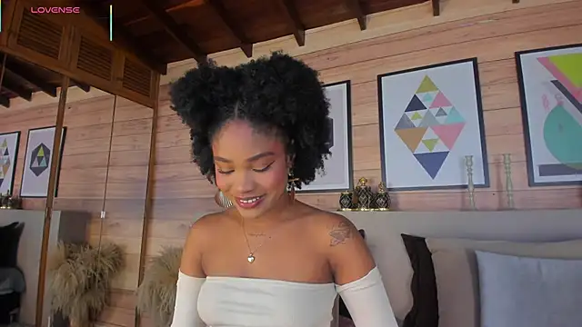 AriaFoster online show from April 4, 2026, 3:49 am