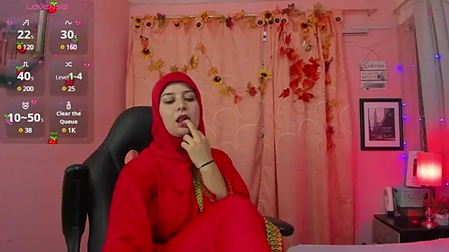 Snapshot of BadraSaadi chatting on March 5, 2025, 4:02 pm BadraSaadi online show from March 5, 2025, 4:02 pm