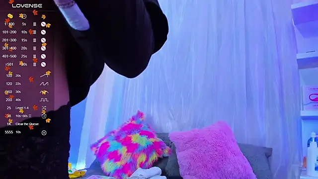 tokito mitsuri online show from February 3, 2025, 3:38 pm