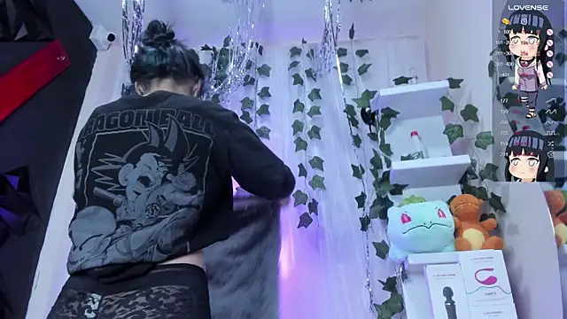 tokito mitsuri online show from December 18, 2025, 12:44 pm