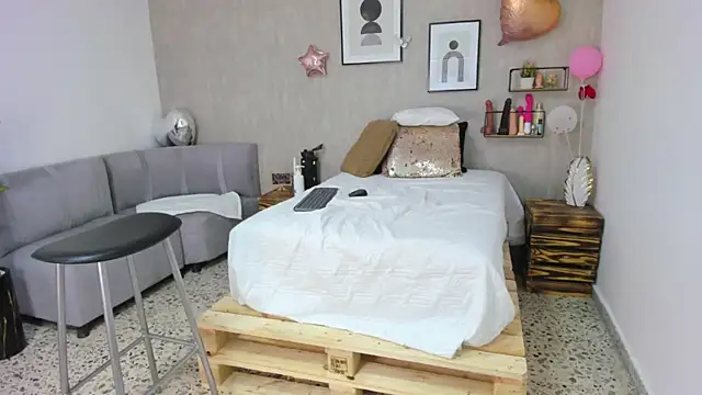 Snapshot of afrodita_martinez chatting on February 22, 2025, 7:12 am afrodita martinez online show from February 22, 2025, 7:12 am