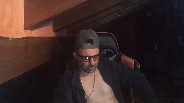 Snapshot of 6996horus chatting on January 12, 2026, 6:18 am 6996horus online show from January 12, 2026, 6:18 am