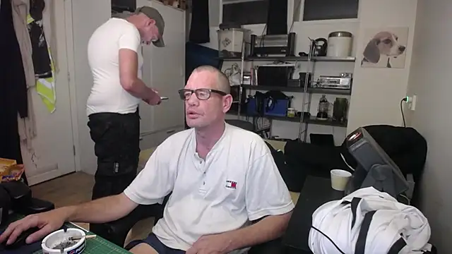 Snapshot of Maikel1981-NL chatting on July 12, 2026, 9:17 pm Maikel1981-NL online show from July 12, 2026, 9:17 pm