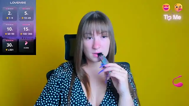 Evelina GG online show from September 23, 2025, 5:43 am