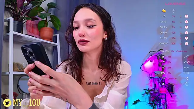 MyLou  online show from October 13, 2025, 3:12 pm