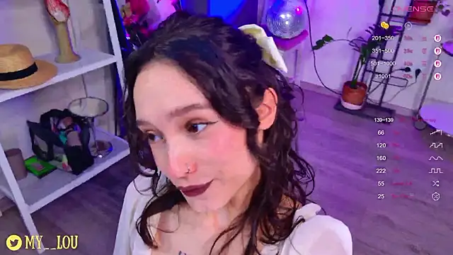 MyLou  online show from February 2, 2026, 3:22 pm