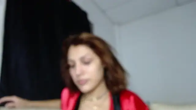 alexandra lorens online show from October 24, 2025, 1:46 am