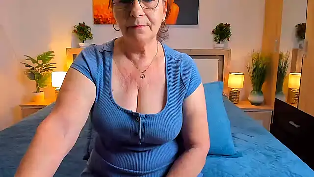 Snapshot of sweetangell69_ chatting on May 11, 2026, 2:06 am sweetangell69 online show from May 11, 2026, 2:06 am