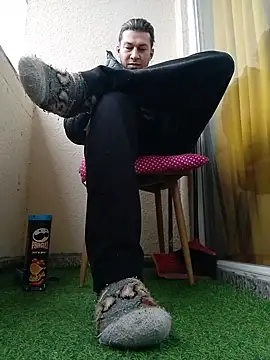 Snapshot of Lovely_milk chatting on December 17, 2024, 10:23 am Lovely milk online show from December 17, 2024, 10:23 am