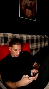 Snapshot of Lovely_milk chatting on December 20, 2024, 8:45 pm Lovely milk online show from December 20, 2024, 8:45 pm