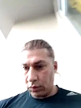 Snapshot of Lovely_milk chatting on December 21, 2024, 1:21 pm Lovely milk online show from December 21, 2024, 1:21 pm