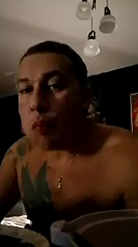 Snapshot of Lovely_milk chatting on December 23, 2024, 5:54 pm Lovely milk online show from December 23, 2024, 5:54 pm